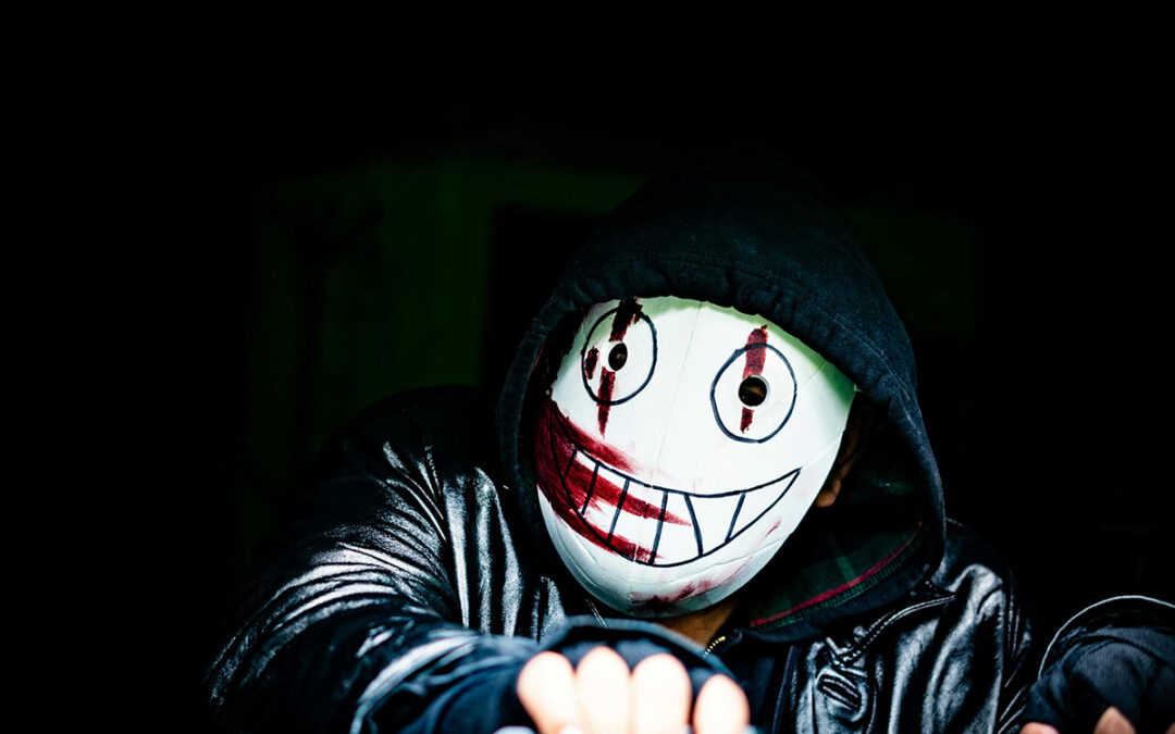 Le stalkerware : Il savait où elle allait. Tout le temps.